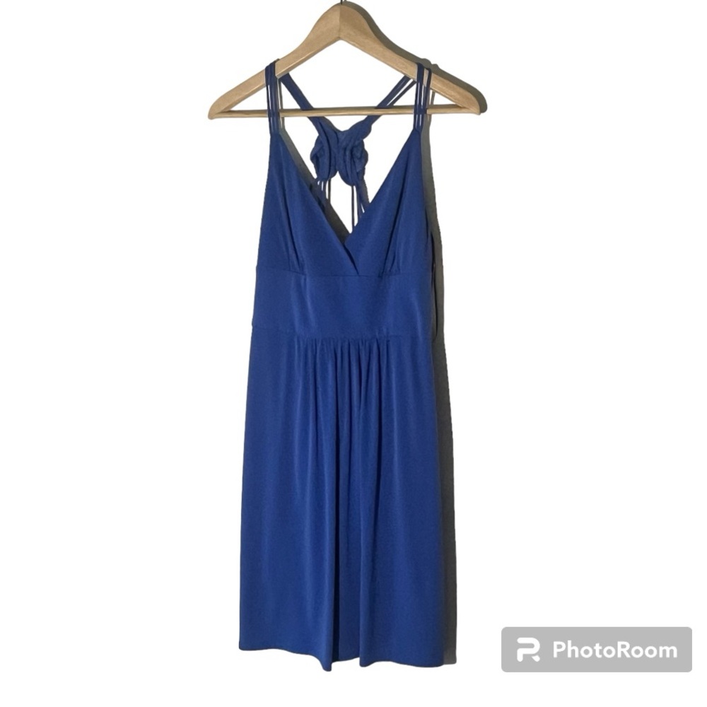 NWT Laundry by Shelly Segal halter style blue dress with gorgeous back design